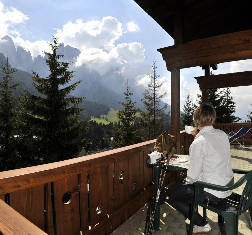 Residence Edelweiss San Martino Di Castrozza Camera foto
